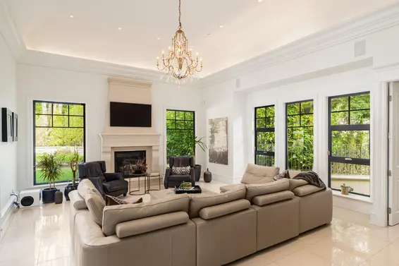 397 Southborough Drive, West Vancouver For Sale - image 8