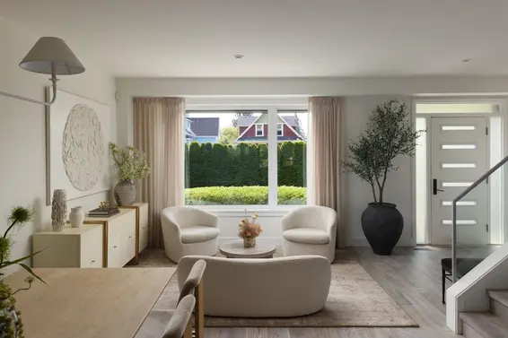238 East 19th Street, North Vancouver For Sale - image 3