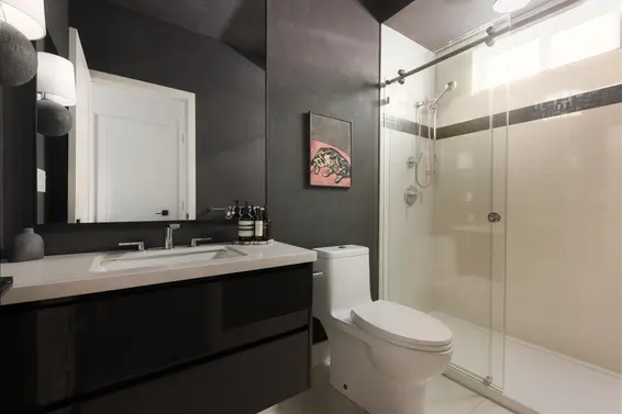 238 East 19th Street, North Vancouver For Sale - image 9