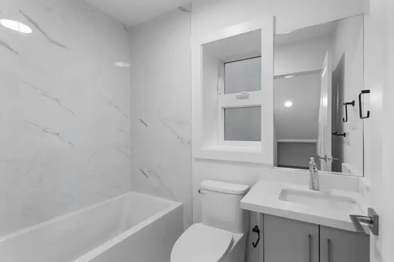 340 East Keith Road, North Vancouver For Sale - image 34