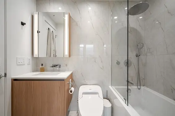 1505 135 East 13th Street, North Vancouver For Sale - image 18