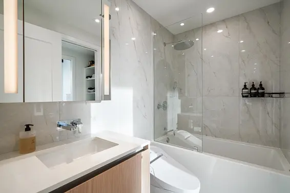 1505 135 East 13th Street, North Vancouver For Sale - image 19