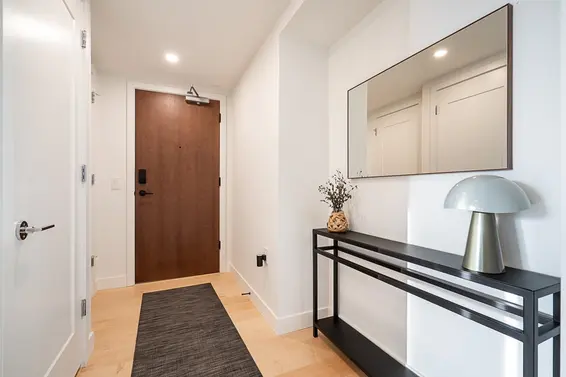 1505 135 East 13th Street, North Vancouver For Sale - image 4