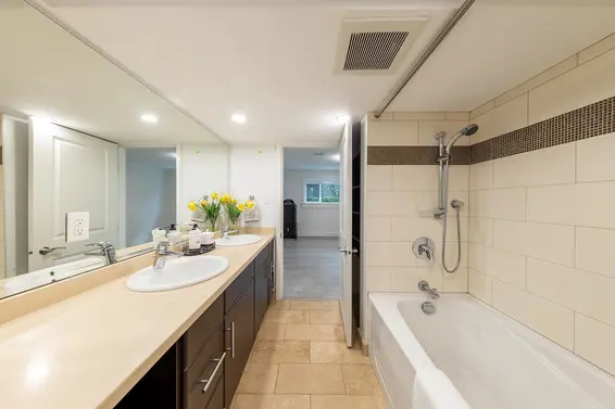 463 Beachview Drive, North Vancouver For Sale - image 19
