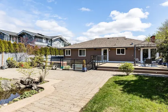 463 Beachview Drive, North Vancouver For Sale - image 35