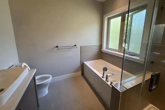 3 651 West 14th Street, North Vancouver For Sale - image 10