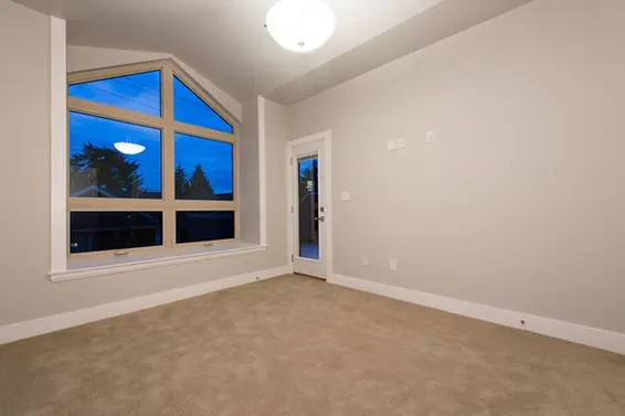 3 651 West 14th Street, North Vancouver For Sale - image 5