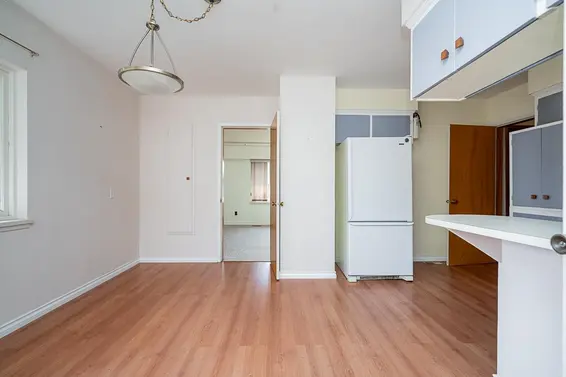 1302 Lennox Street, North Vancouver For Sale - image 20