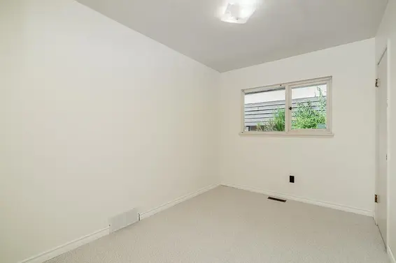 1302 Lennox Street, North Vancouver For Sale - image 24