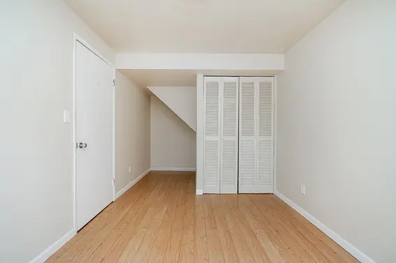 1302 Lennox Street, North Vancouver For Sale - image 33