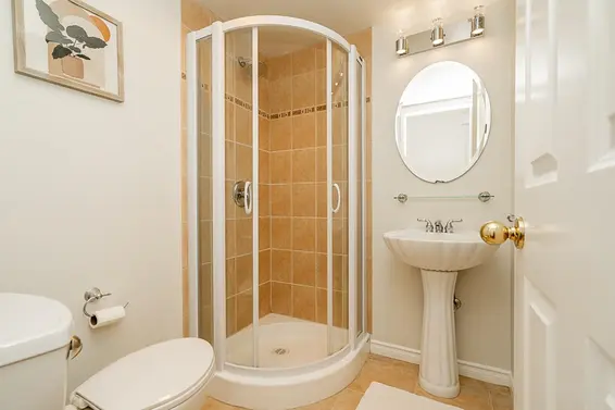 34 900 West 17th Street, North Vancouver For Sale - image 16
