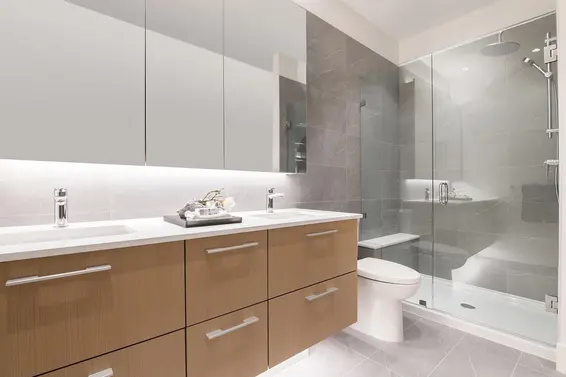 515 110 East 17th Street, North Vancouver For Sale - image 4