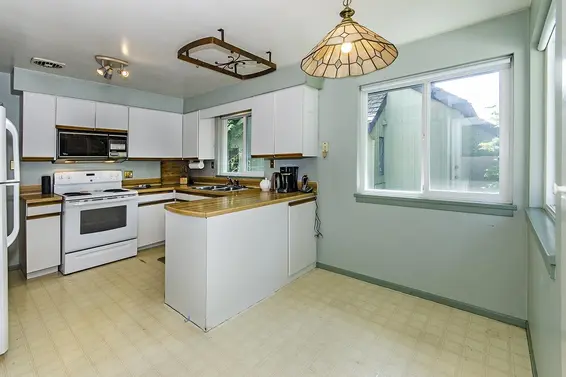 3489 St. Marys Avenue, North Vancouver For Sale - image 6