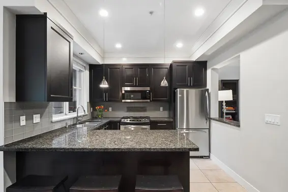 2 3025 Baird Road, North Vancouver For Sale - image 5
