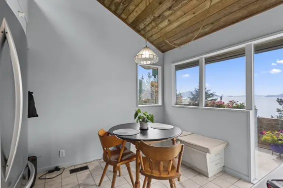 115 Isleview Place, Lions Bay For Sale - image 15