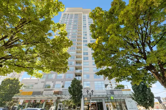 610 125 East 14th Street, North Vancouver For Sale - image 32