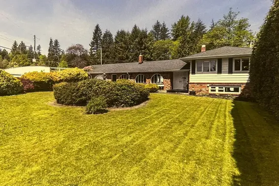 695 Burley Drive, West Vancouver