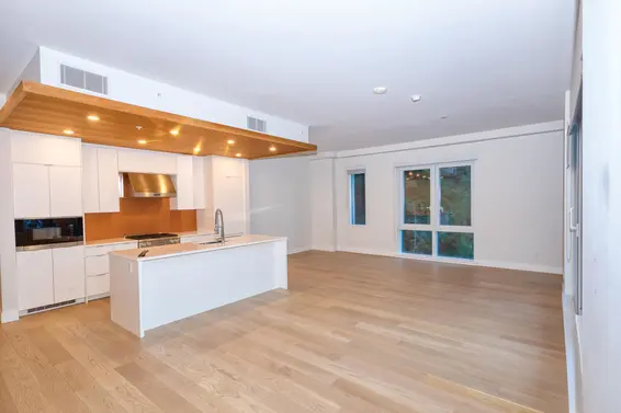 201 6707 Nelson Avenue, West Vancouver For Sale - image 8