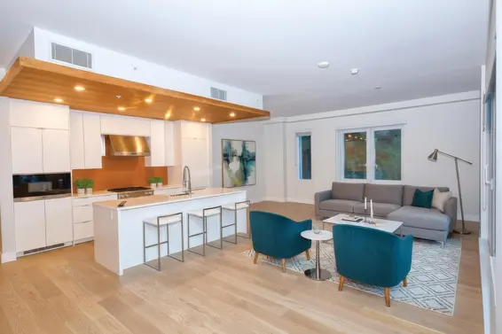 201 6707 Nelson Avenue, West Vancouver For Sale - image 9