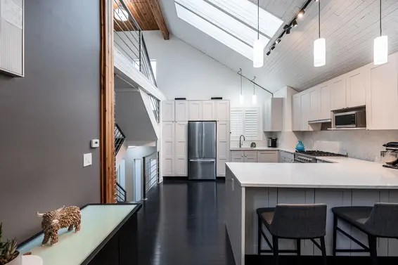 2103 West Keith Road, North Vancouver For Sale - image 11