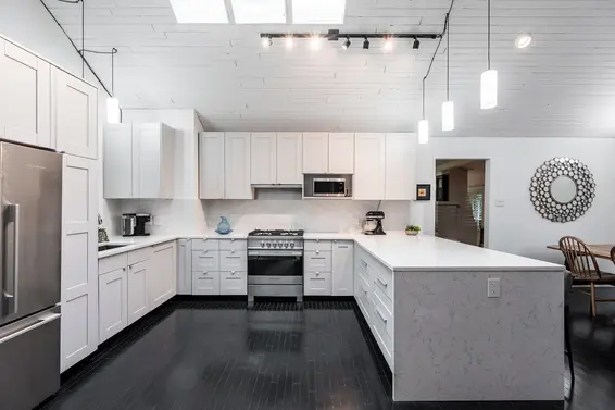 2103 West Keith Road, North Vancouver For Sale - image 12