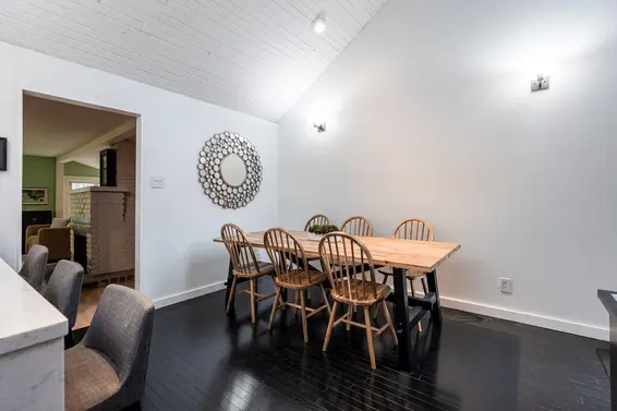 2103 West Keith Road, North Vancouver For Sale - image 17