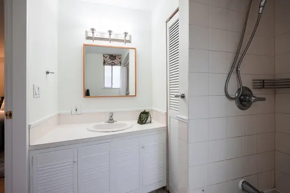 2103 West Keith Road, North Vancouver For Sale - image 22