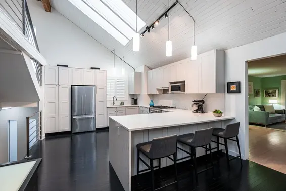 2103 West Keith Road, North Vancouver For Sale - image 8