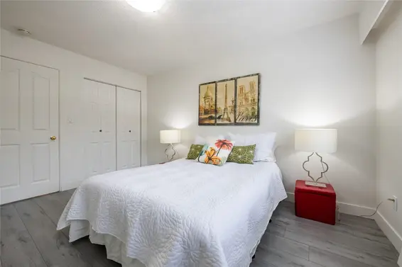 , North Vancouver For Sale - image 9