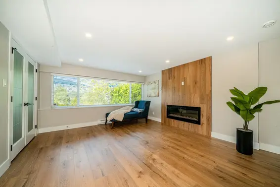880 Jefferson Avenue, West Vancouver For Sale - image 4