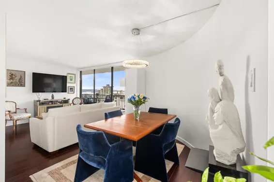 704 650 16th Street, West Vancouver For Sale - image 12