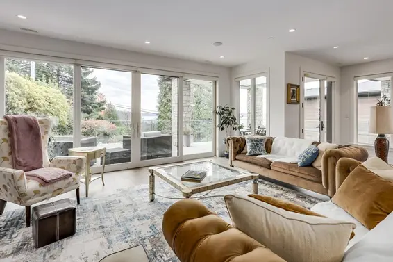 1091 Esquimalt Avenue, West Vancouver For Sale - image 10