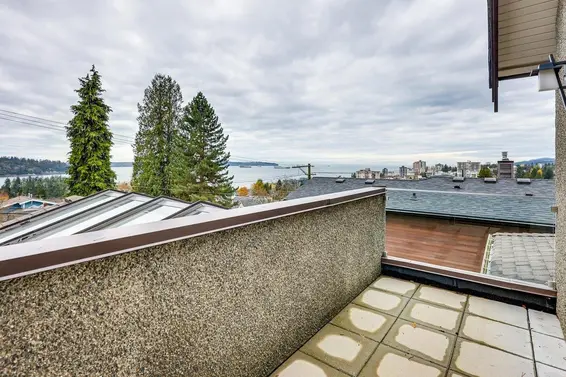 1091 Esquimalt Avenue, West Vancouver For Sale - image 24