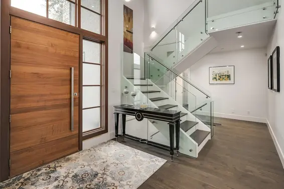 1091 Esquimalt Avenue, West Vancouver For Sale - image 3