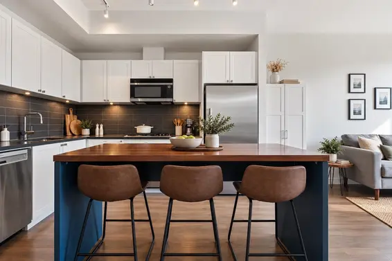 414 105 West 2nd Street, North Vancouver For Sale - image 4