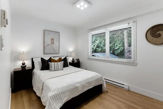 1941 Arborlynn Drive, North Vancouver For Sale - image 30