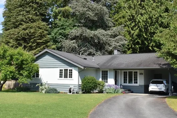 3474 Greentree Lane, North Vancouver