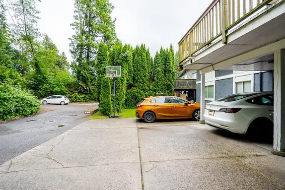 1990 Capilano Road, North Vancouver For Sale - image 11