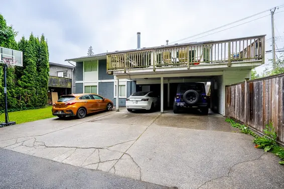 1990 Capilano Road, North Vancouver For Sale - image 15