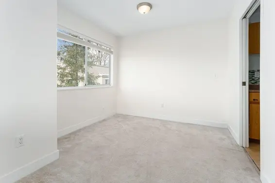 310 809 West 16th Street, North Vancouver For Sale - image 17