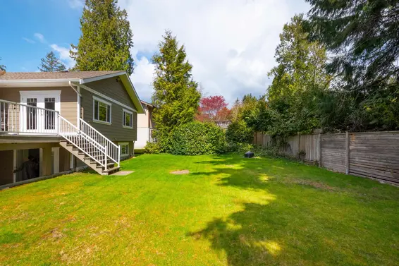 2628 Hardy Crescent, North Vancouver For Sale - image 38
