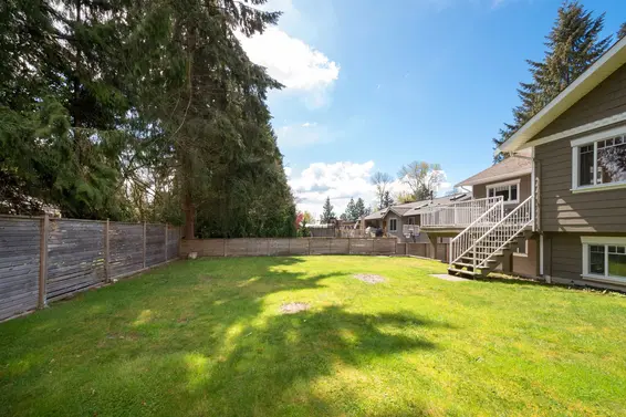 2628 Hardy Crescent, North Vancouver For Sale - image 39