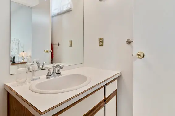 513 East 6th Street, North Vancouver For Sale - image 22