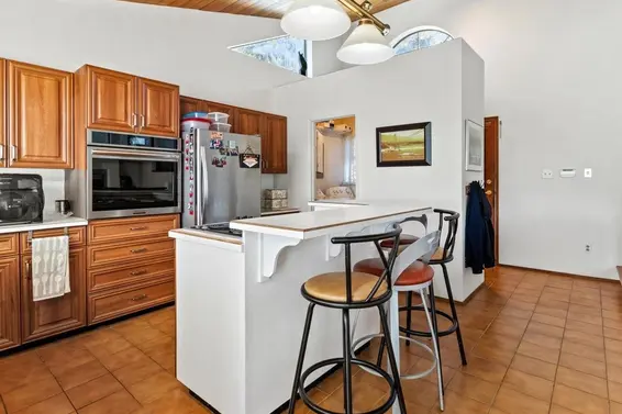 513 East 6th Street, North Vancouver For Sale - image 5
