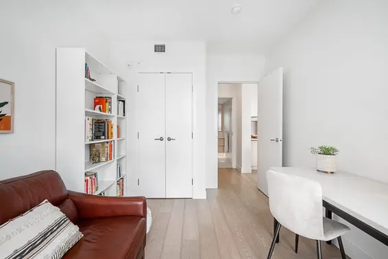 406 177 West 3rd Street, North Vancouver For Sale - image 18