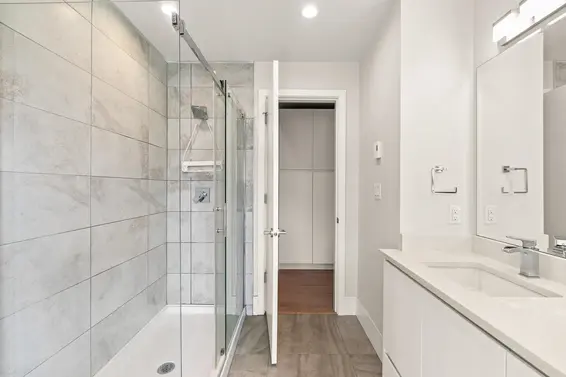 202 1591 Bowser Avenue, North Vancouver For Sale - image 14