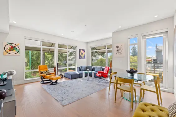 202 1591 Bowser Avenue, North Vancouver For Sale - image 3