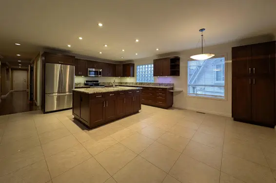 3908 Blantyre Place, North Vancouver For Sale - image 16
