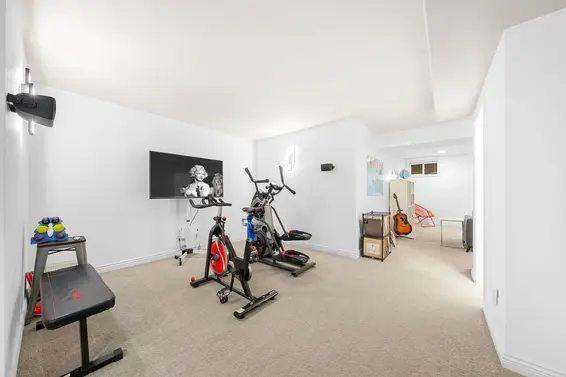 3722 Emerald Drive, North Vancouver For Sale - image 33