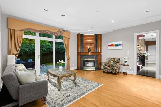 1579 Errigal Place, West Vancouver For Sale - image 12